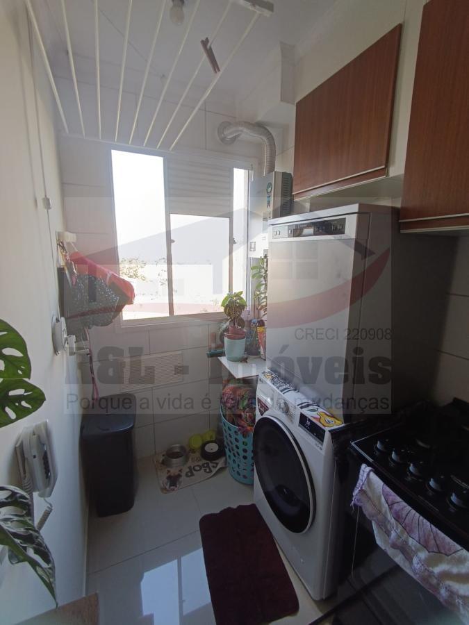 Apartamento à venda com 2 quartos, 41m² - Foto 3