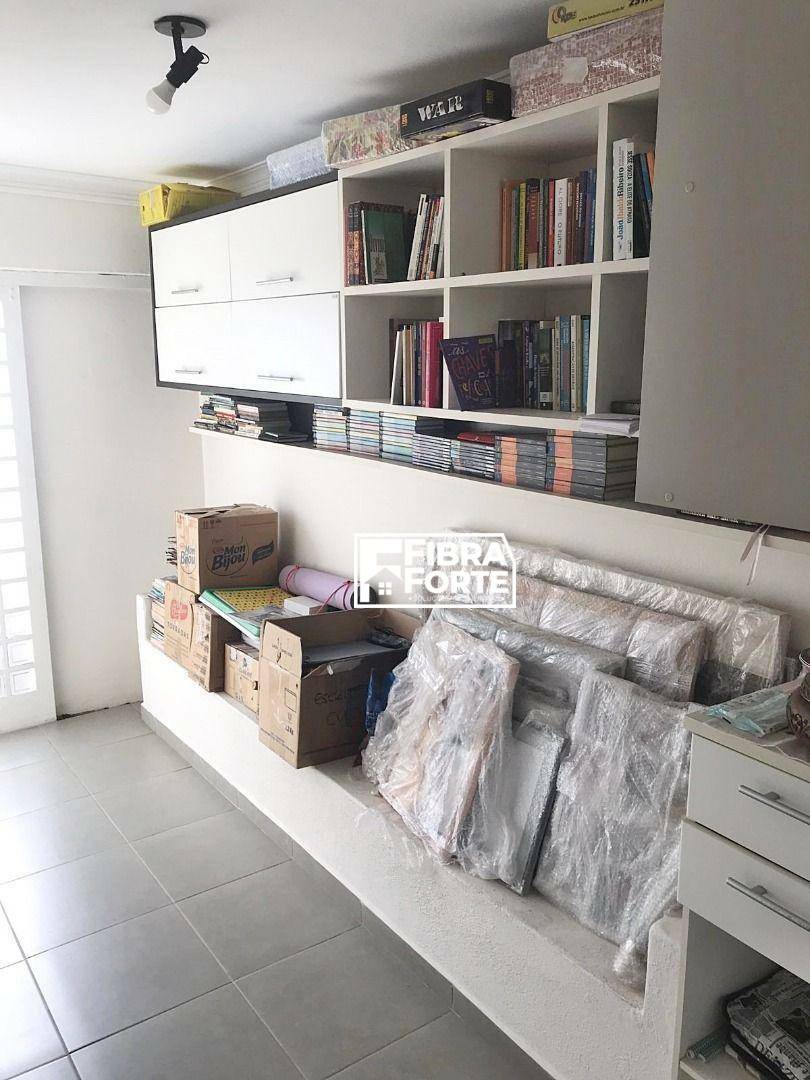 Casa à venda com 3 quartos, 175m² - Foto 15