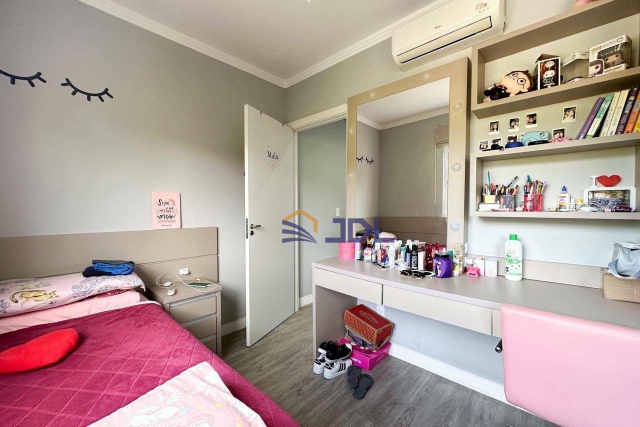 Apartamento à venda com 2 quartos, 66m² - Foto 17