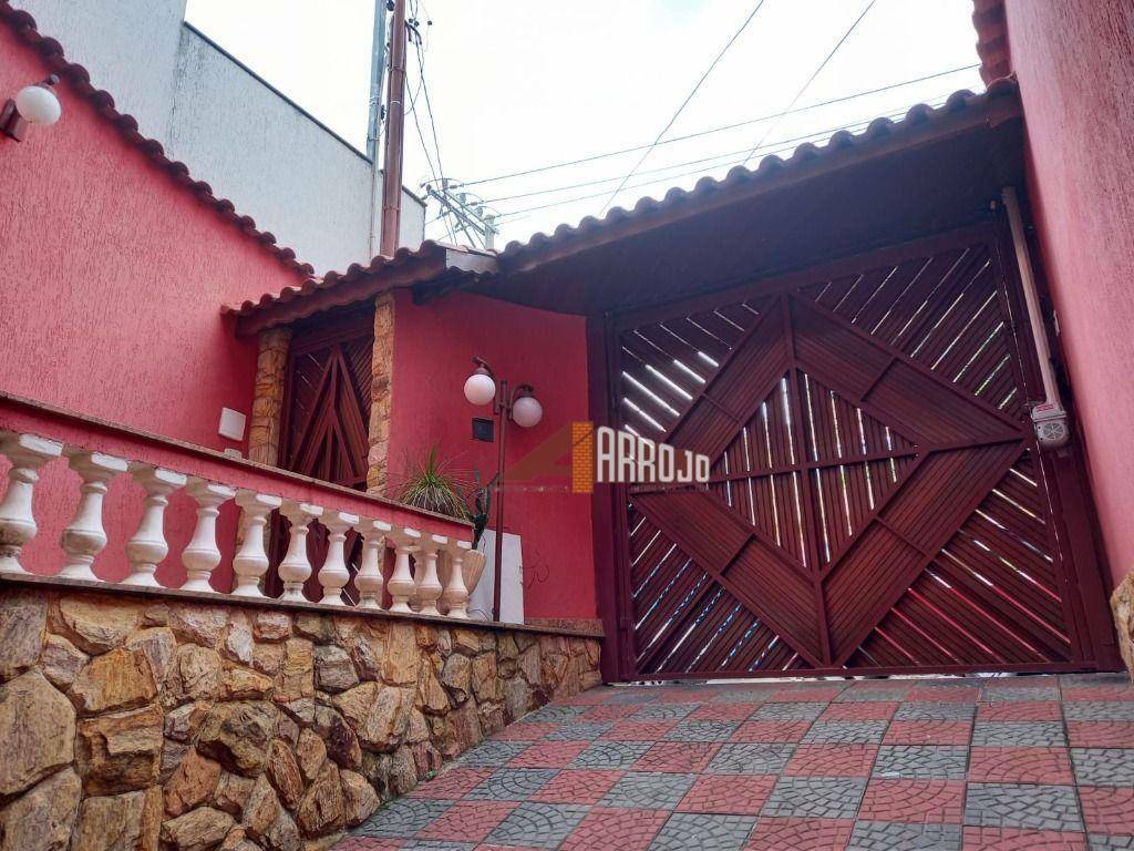 Sobrado à venda com 4 quartos, 228m² - Foto 3