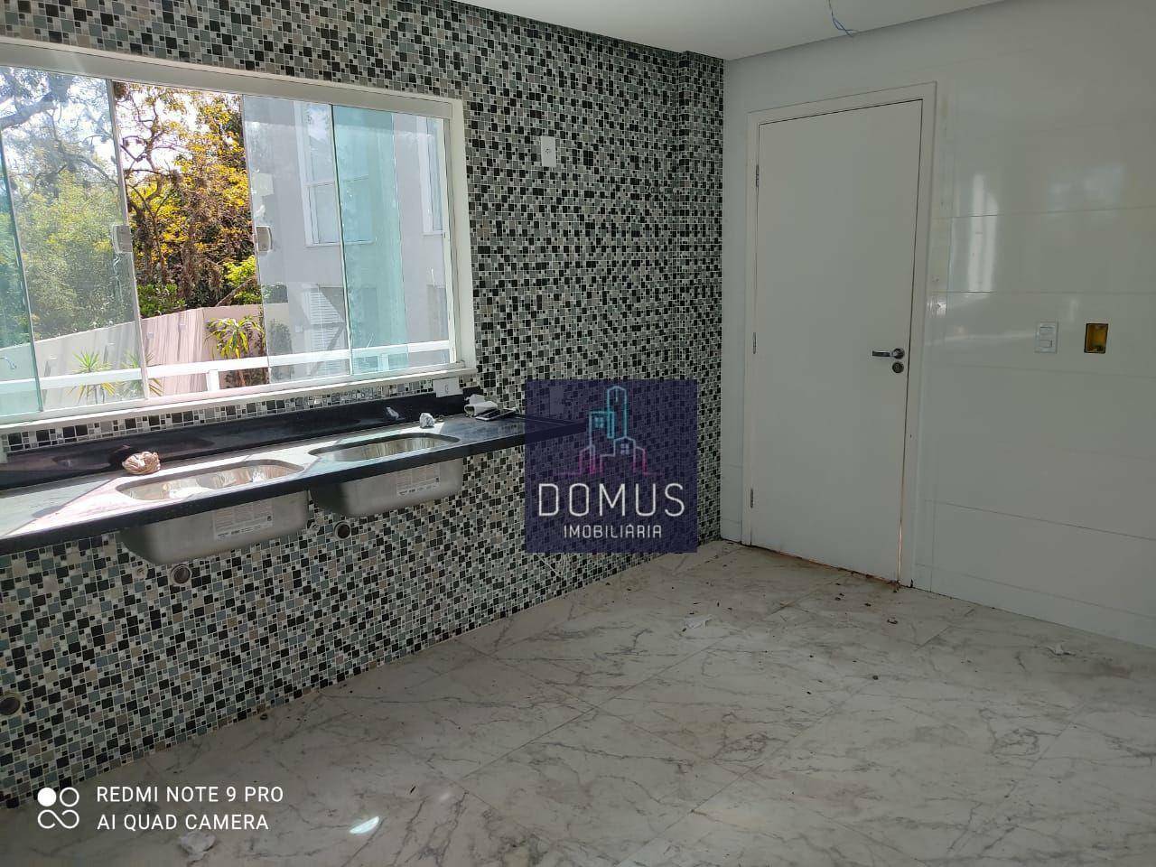 Casa à venda com 5 quartos, 350m² - Foto 24