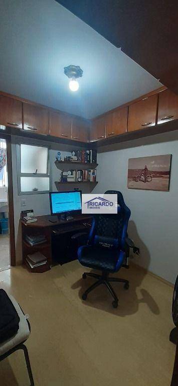 Apartamento à venda com 4 quartos, 128m² - Foto 12