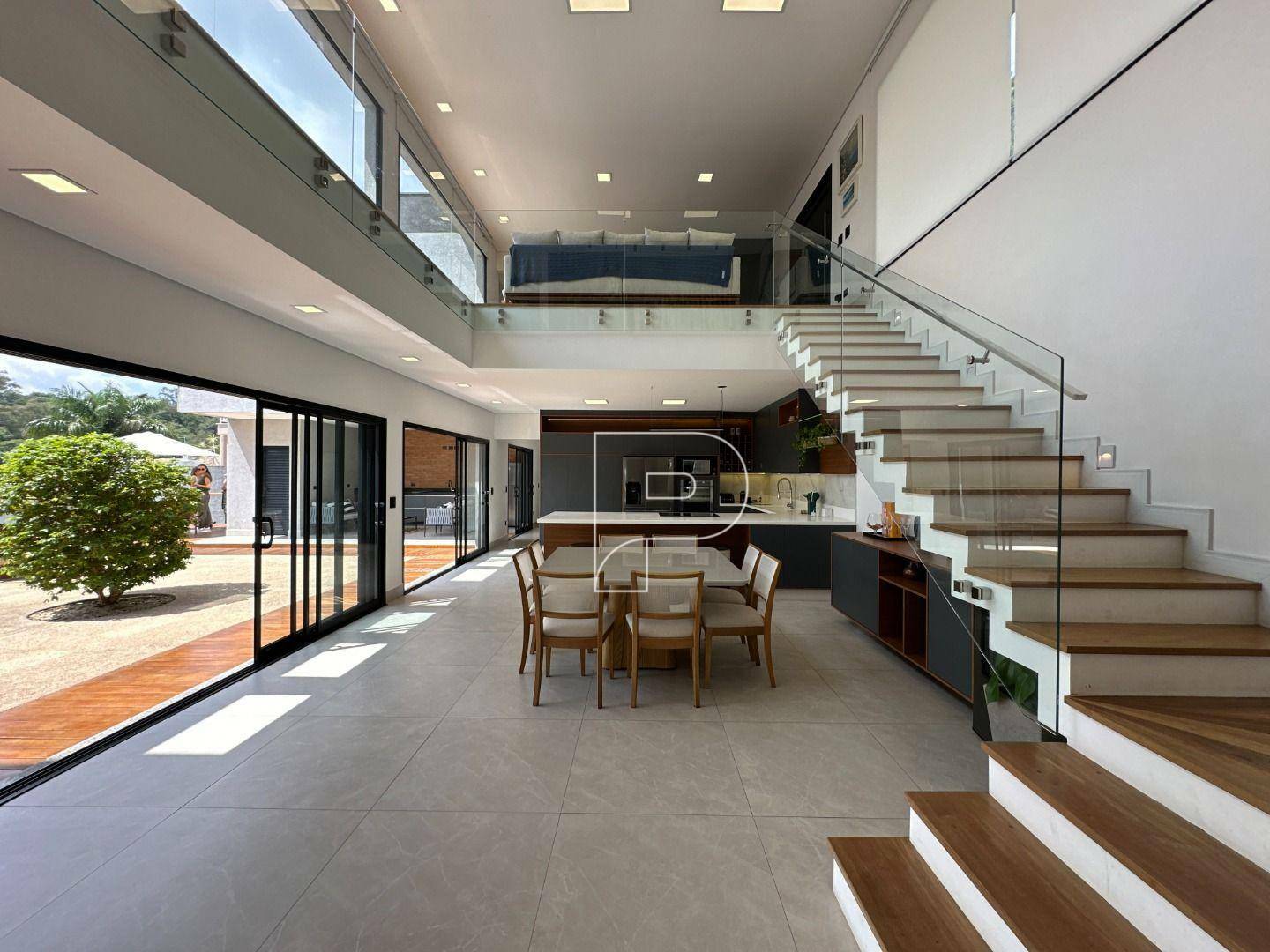 Casa de Condomínio à venda com 4 quartos, 326m² - Foto 9
