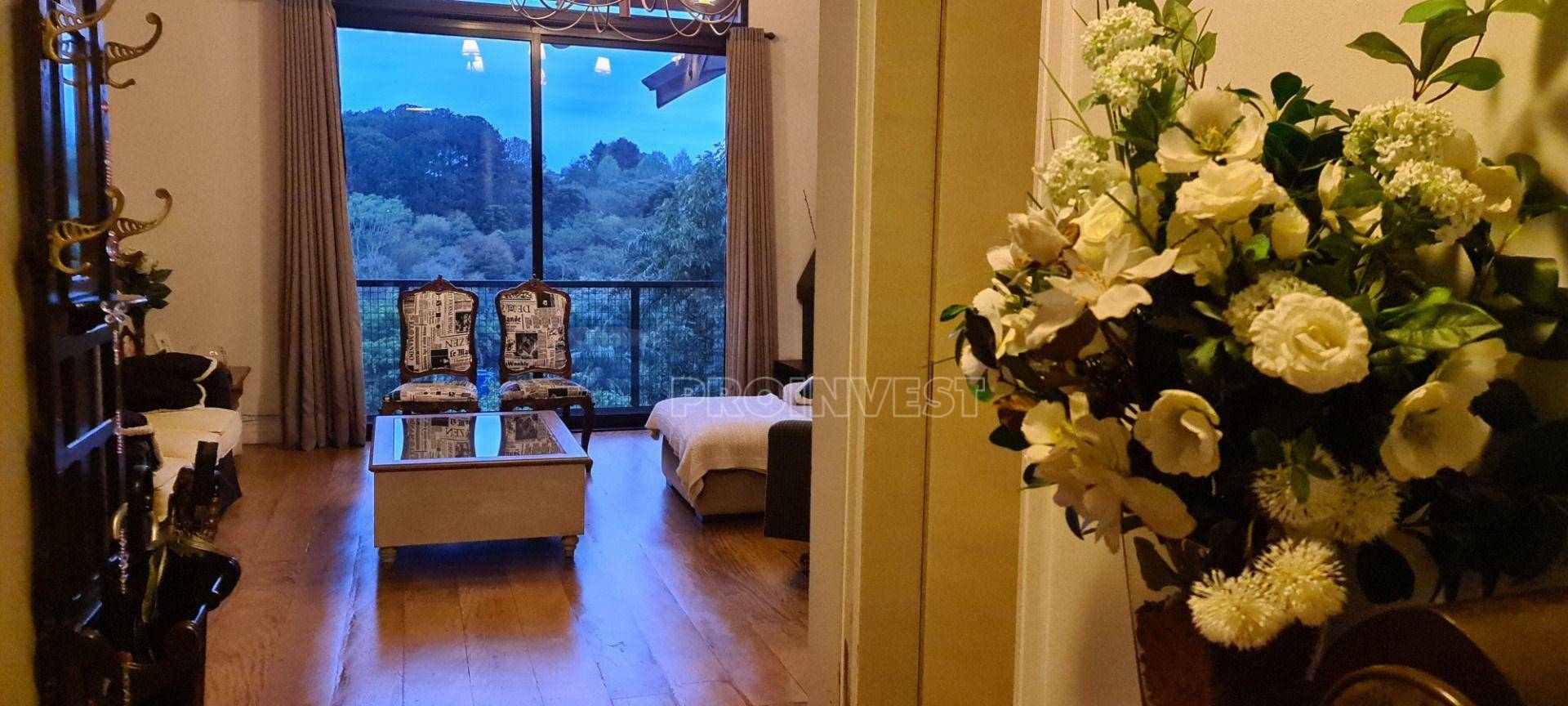 Casa de Condomínio à venda com 3 quartos, 557m² - Foto 4