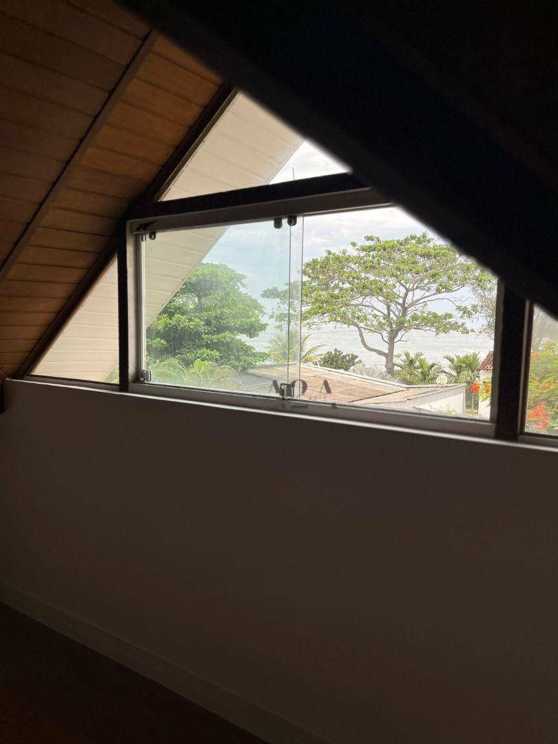 Casa à venda com 4 quartos, 357m² - Foto 51