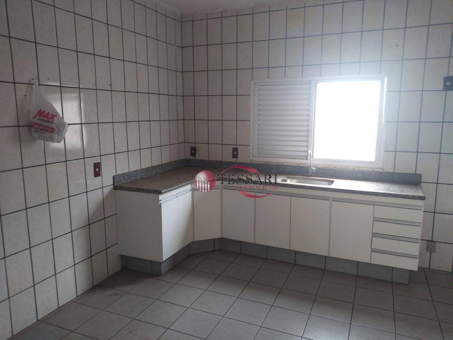 Apartamento para alugar com 2 quartos, 70m² - Foto 7