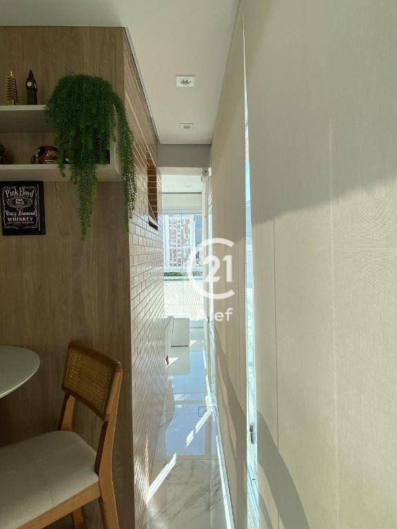 Apartamento à venda com 3 quartos, 144m² - Foto 27