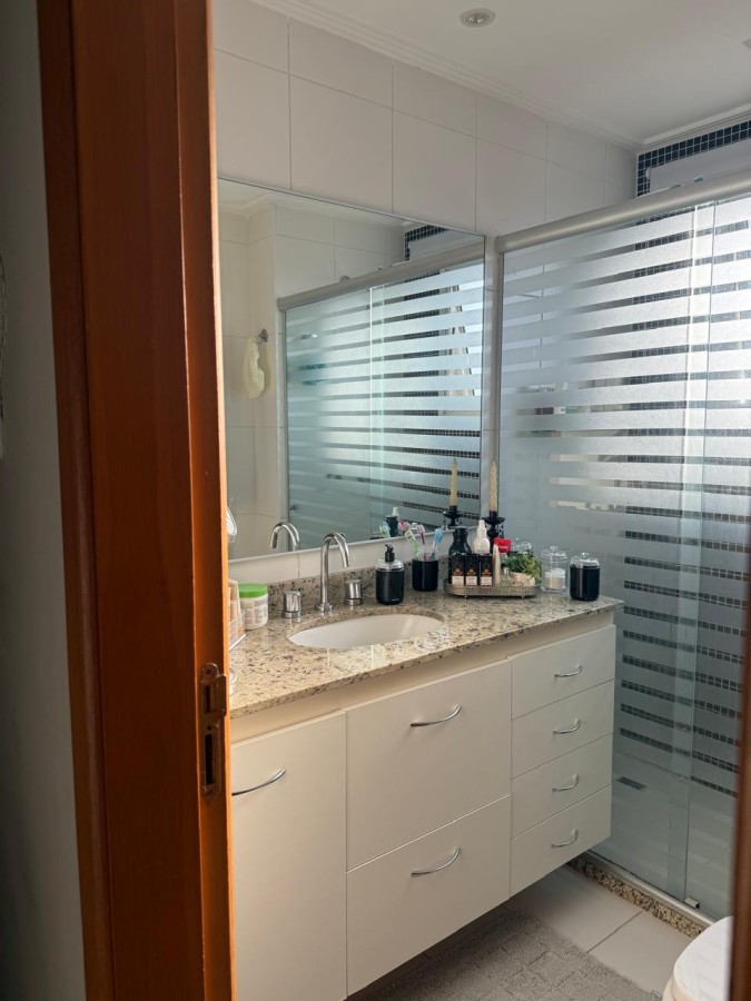 Apartamento para alugar com 3 quartos, 129m² - Foto 29