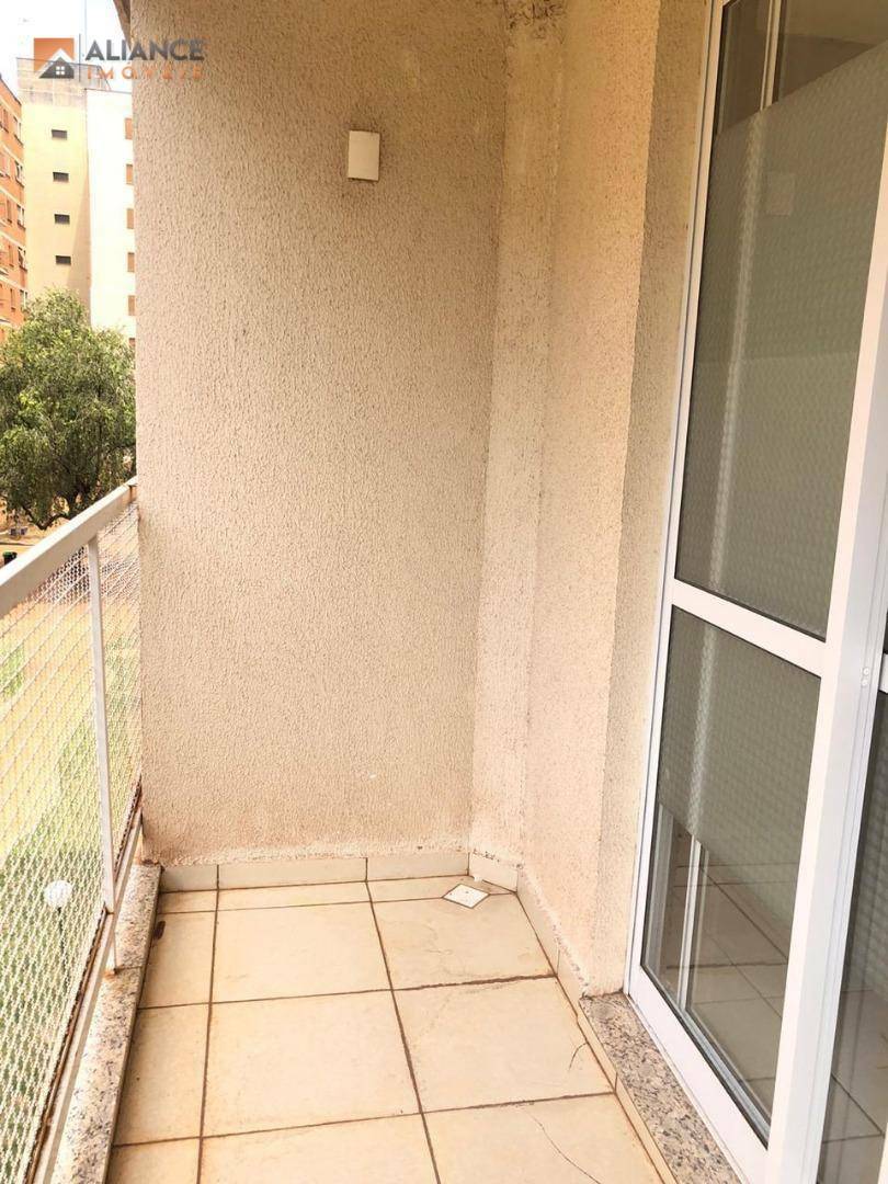 Apartamento à venda com 3 quartos, 80m² - Foto 14