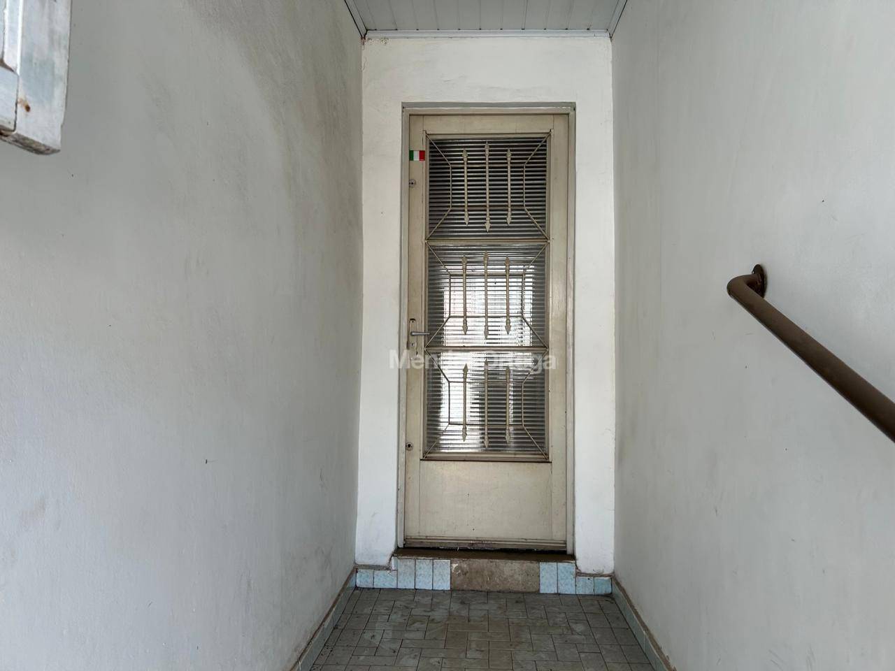Casa à venda com 2 quartos, 90m² - Foto 3