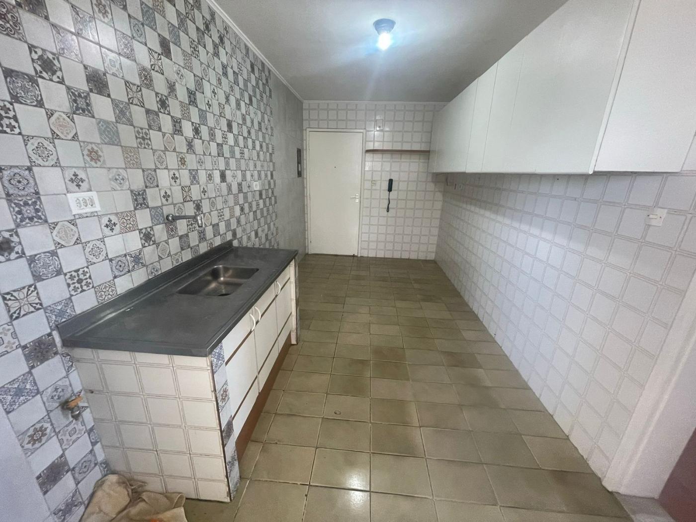 Apartamento para alugar com 3 quartos, 126m² - Foto 9