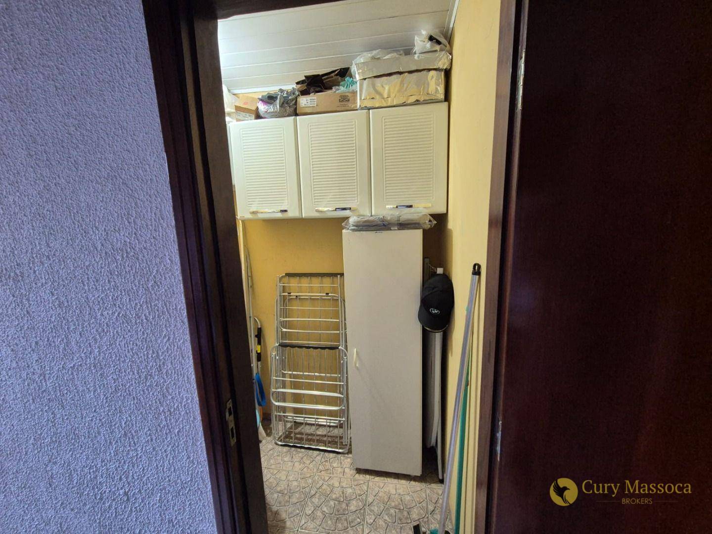 Casa à venda com 3 quartos, 141m² - Foto 10