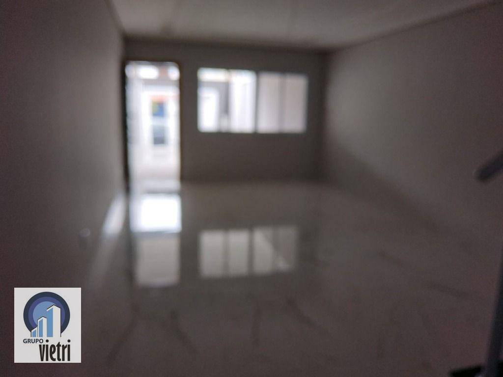 Sobrado à venda com 3 quartos, 210m² - Foto 4