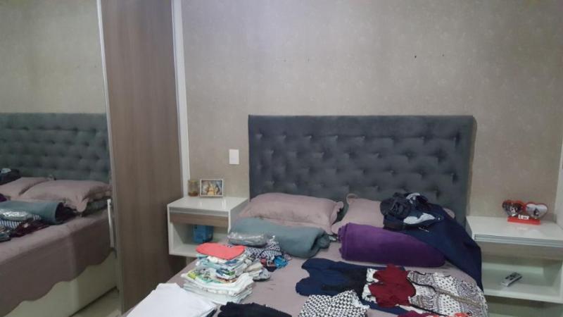 Apartamento à venda com 2 quartos, 61m² - Foto 4