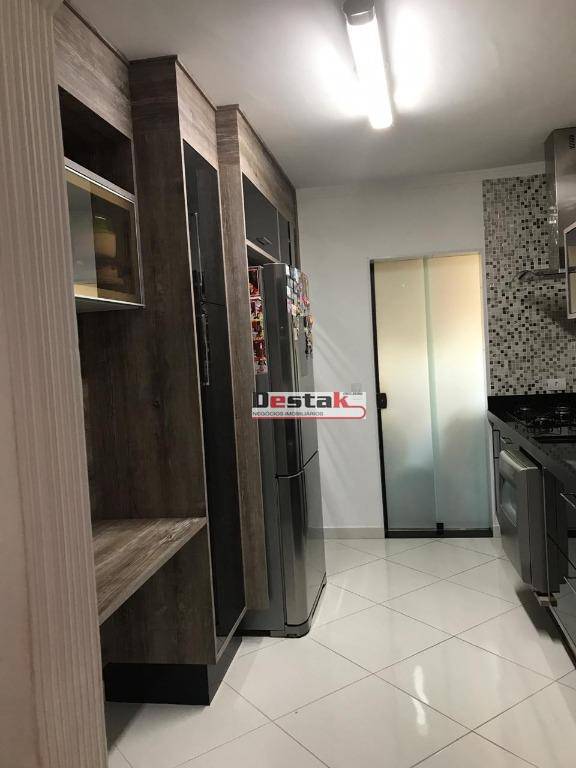 Apartamento à venda com 3 quartos, 106m² - Foto 7