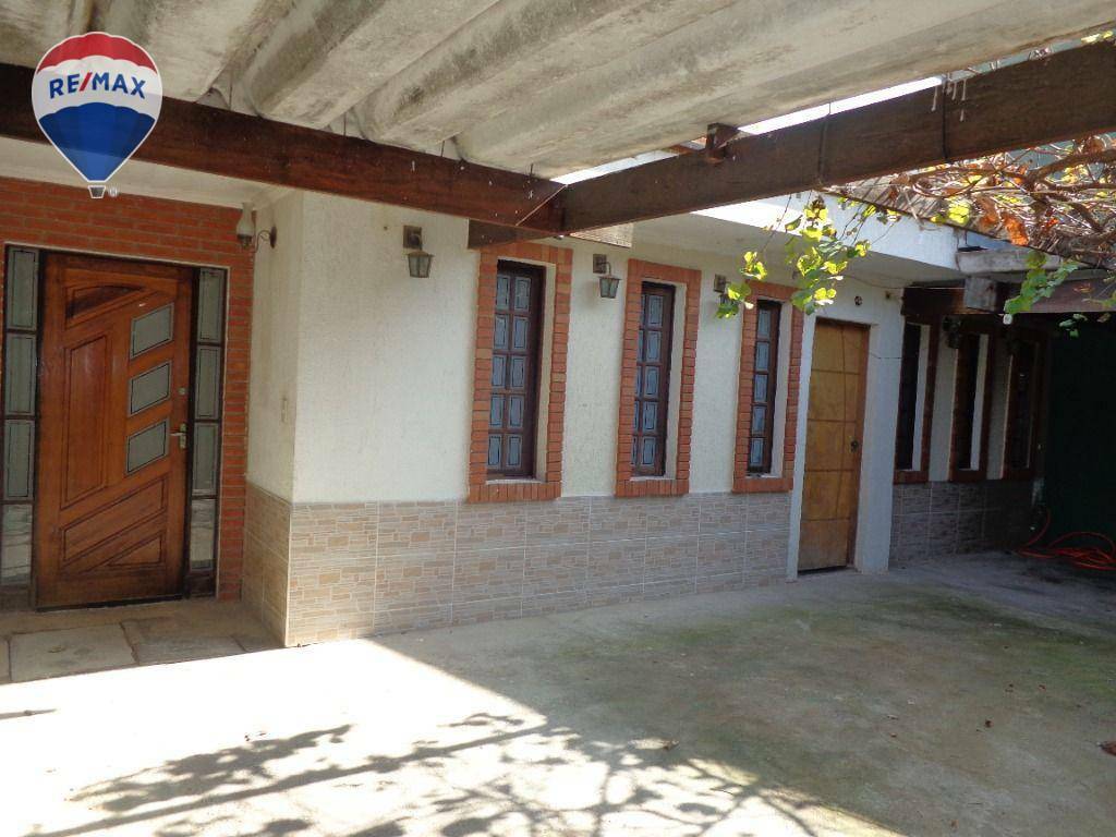 Casa à venda com 2 quartos, 79m² - Foto 25