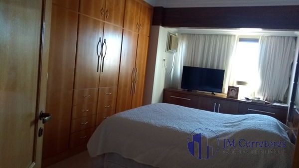 Apartamento à venda com 3 quartos, 150m² - Foto 12