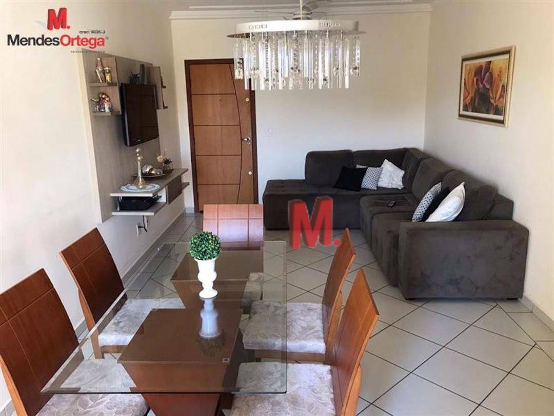 Apartamento à venda com 2 quartos, 82m² - Foto 1