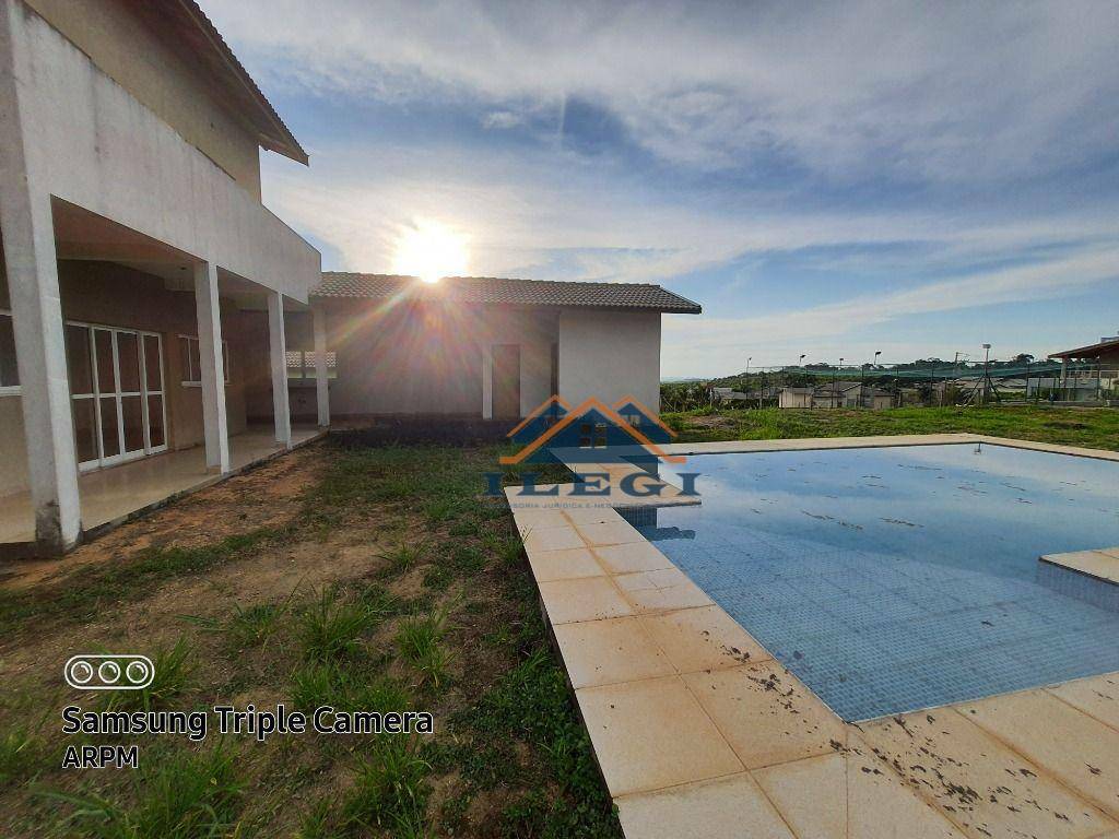 Casa de Condomínio à venda com 4 quartos, 341m² - Foto 1