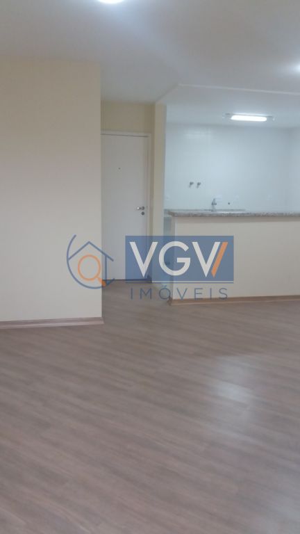 Apartamento à venda com 3 quartos, 70m² - Foto 3