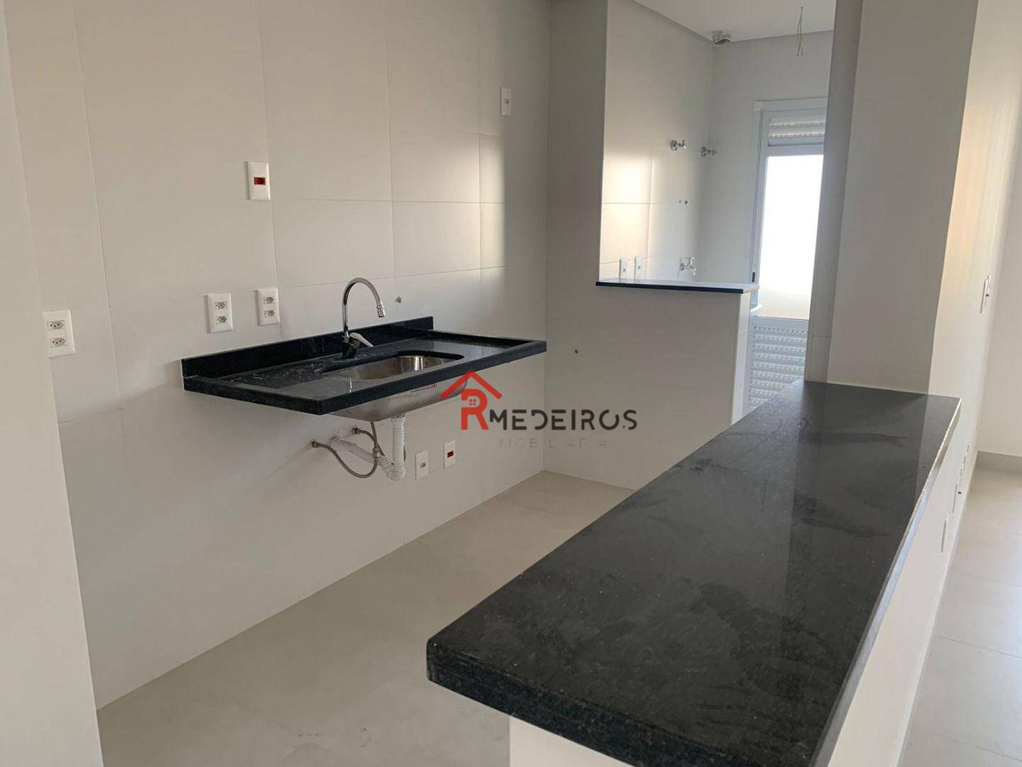 Apartamento à venda com 1 quarto, 57m² - Foto 8