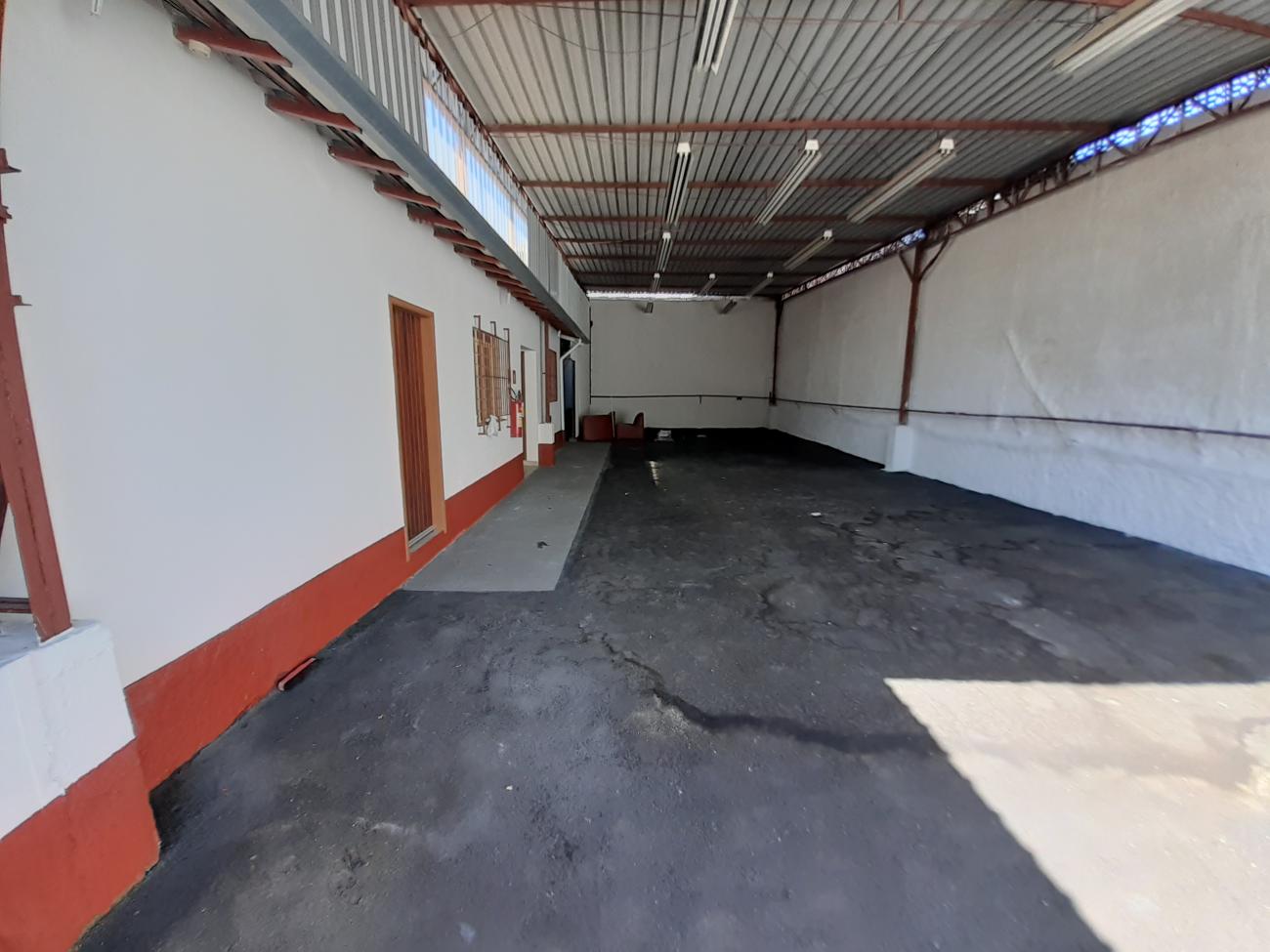 Depósito-Galpão-Armazém para alugar, 300m² - Foto 2