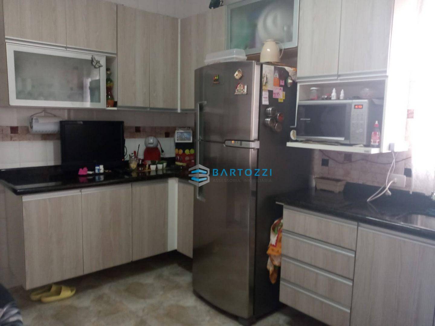 Apartamento à venda com 3 quartos, 86m² - Foto 18