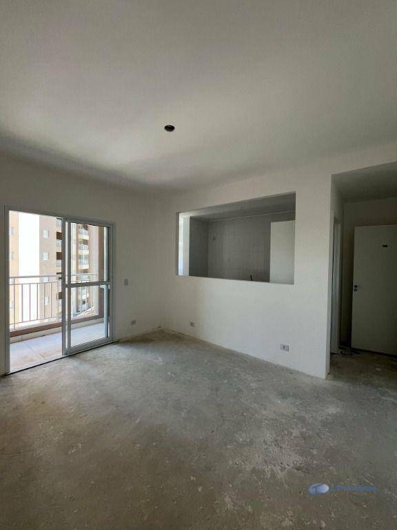 Apartamento à venda com 2 quartos, 61m² - Foto 13