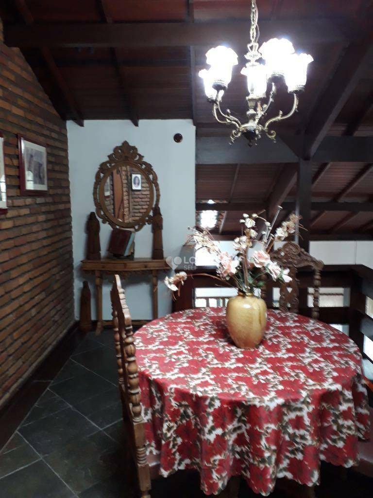 Casa de Condomínio à venda com 5 quartos, 316m² - Foto 14