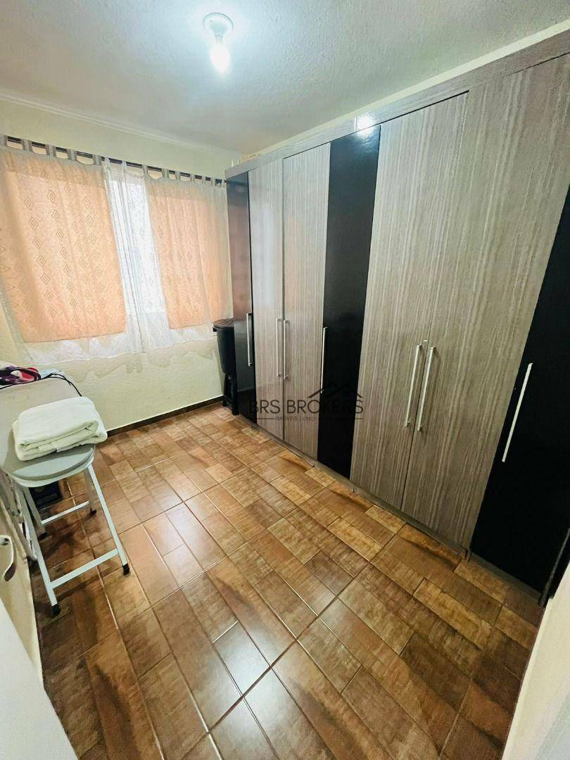 Apartamento à venda com 2 quartos, 44m² - Foto 32