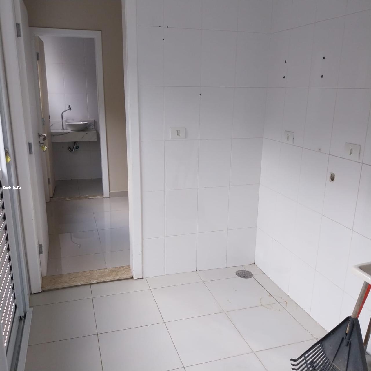 Sobrado à venda com 3 quartos, 587m² - Foto 14