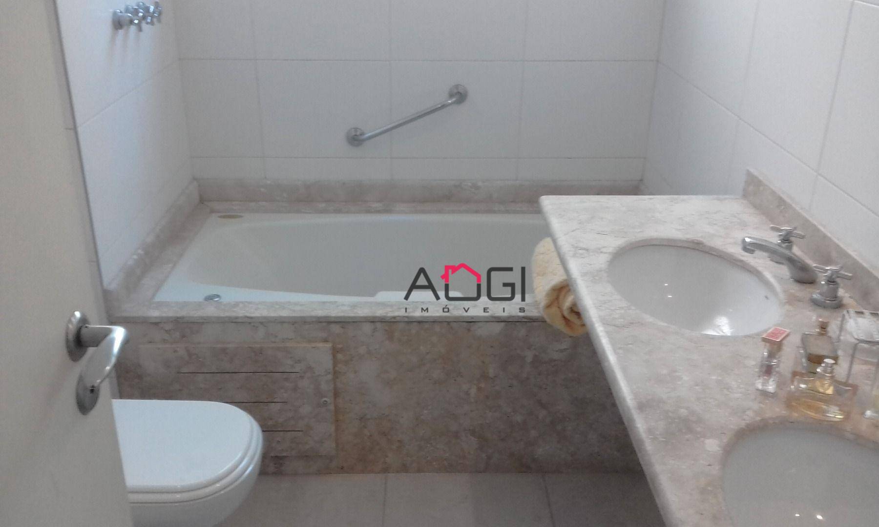 Apartamento à venda com 4 quartos, 184m² - Foto 14