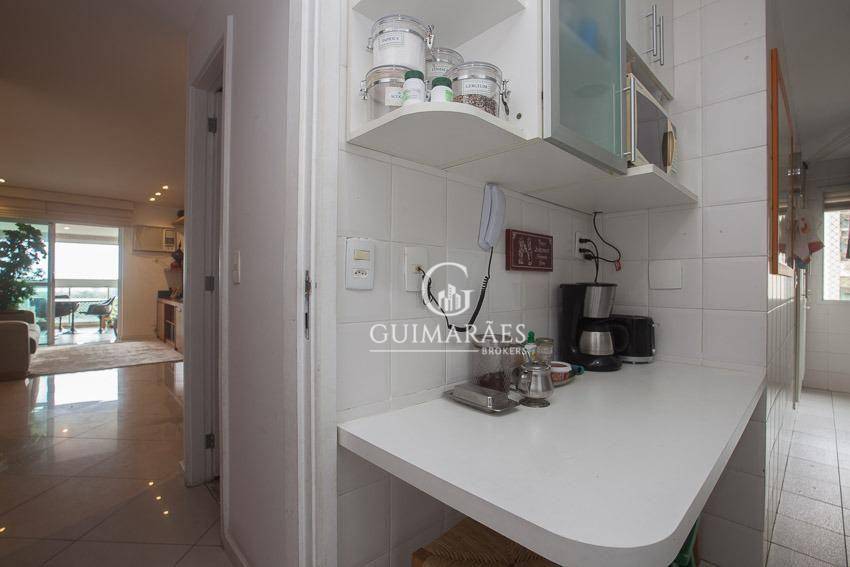 Apartamento à venda com 3 quartos, 123m² - Foto 14