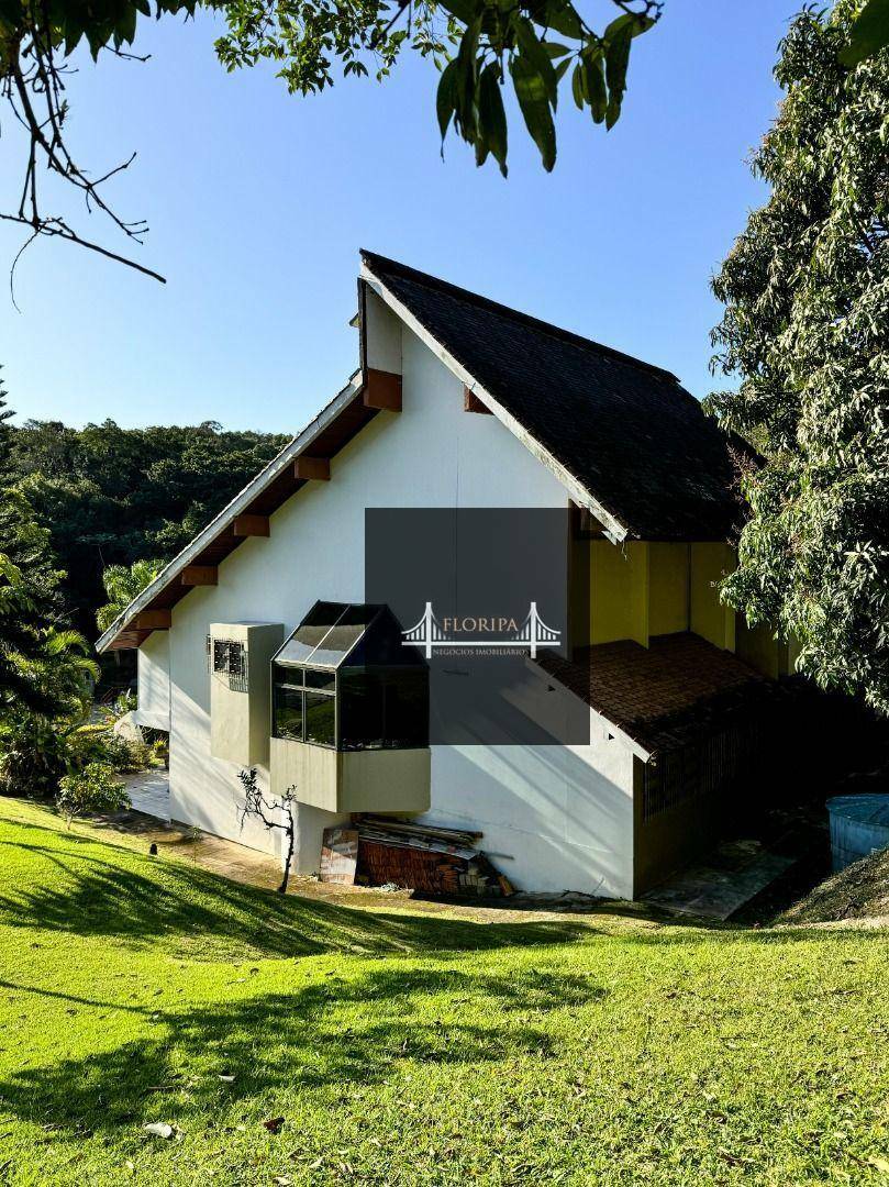 Casa de Condomínio à venda com 5 quartos, 418m² - Foto 45