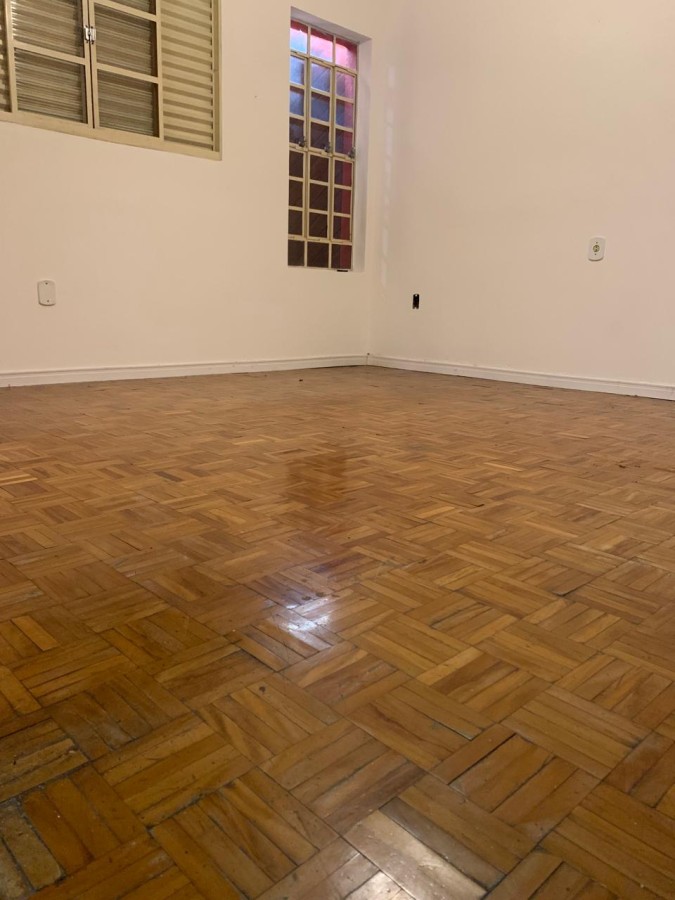 Casa à venda com 3 quartos, 260m² - Foto 7