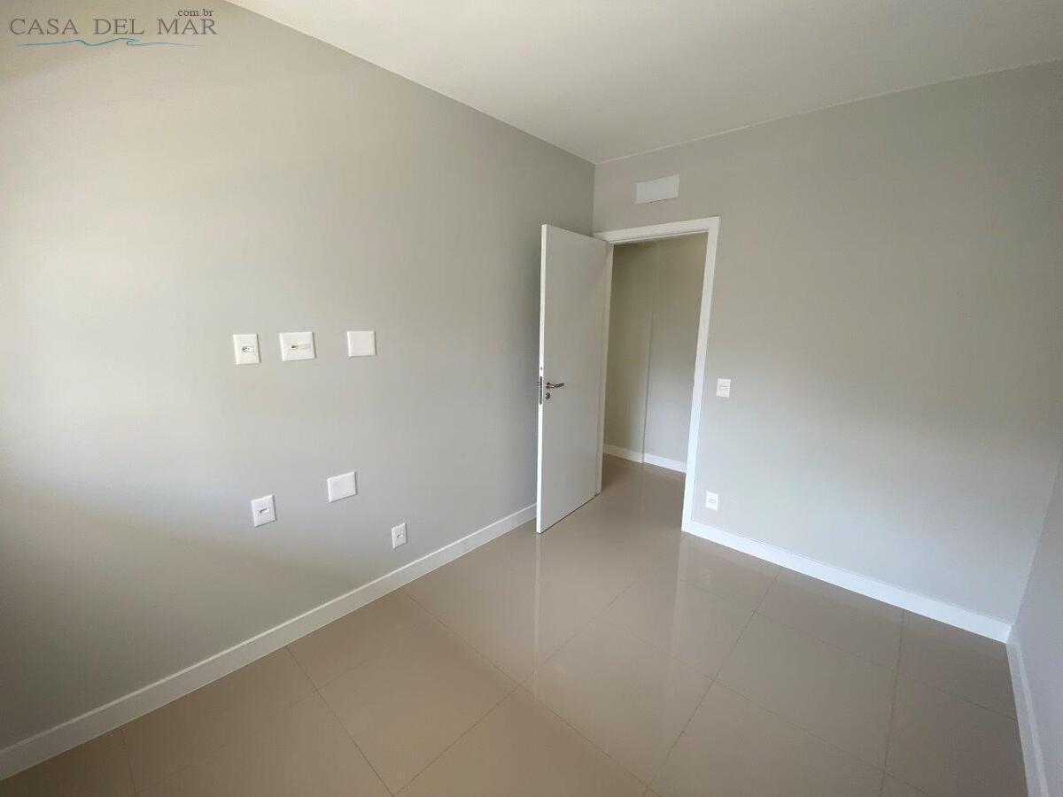 Apartamento à venda com 2 quartos, 75m² - Foto 10