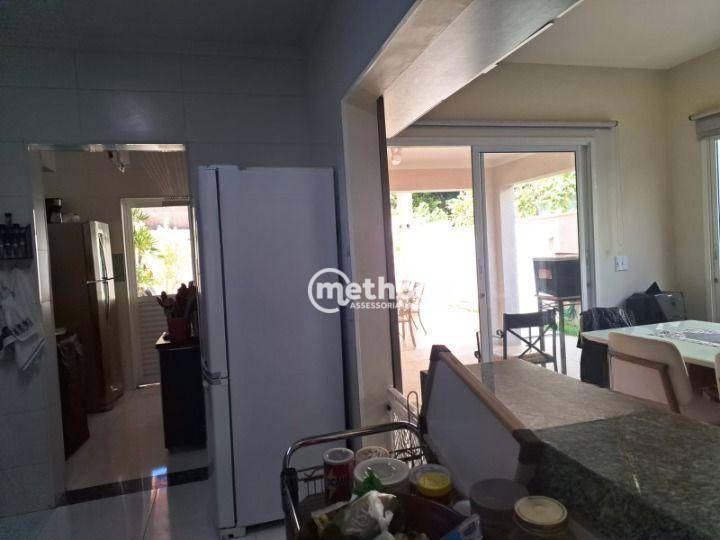 Casa de Condomínio à venda com 3 quartos, 138m² - Foto 7
