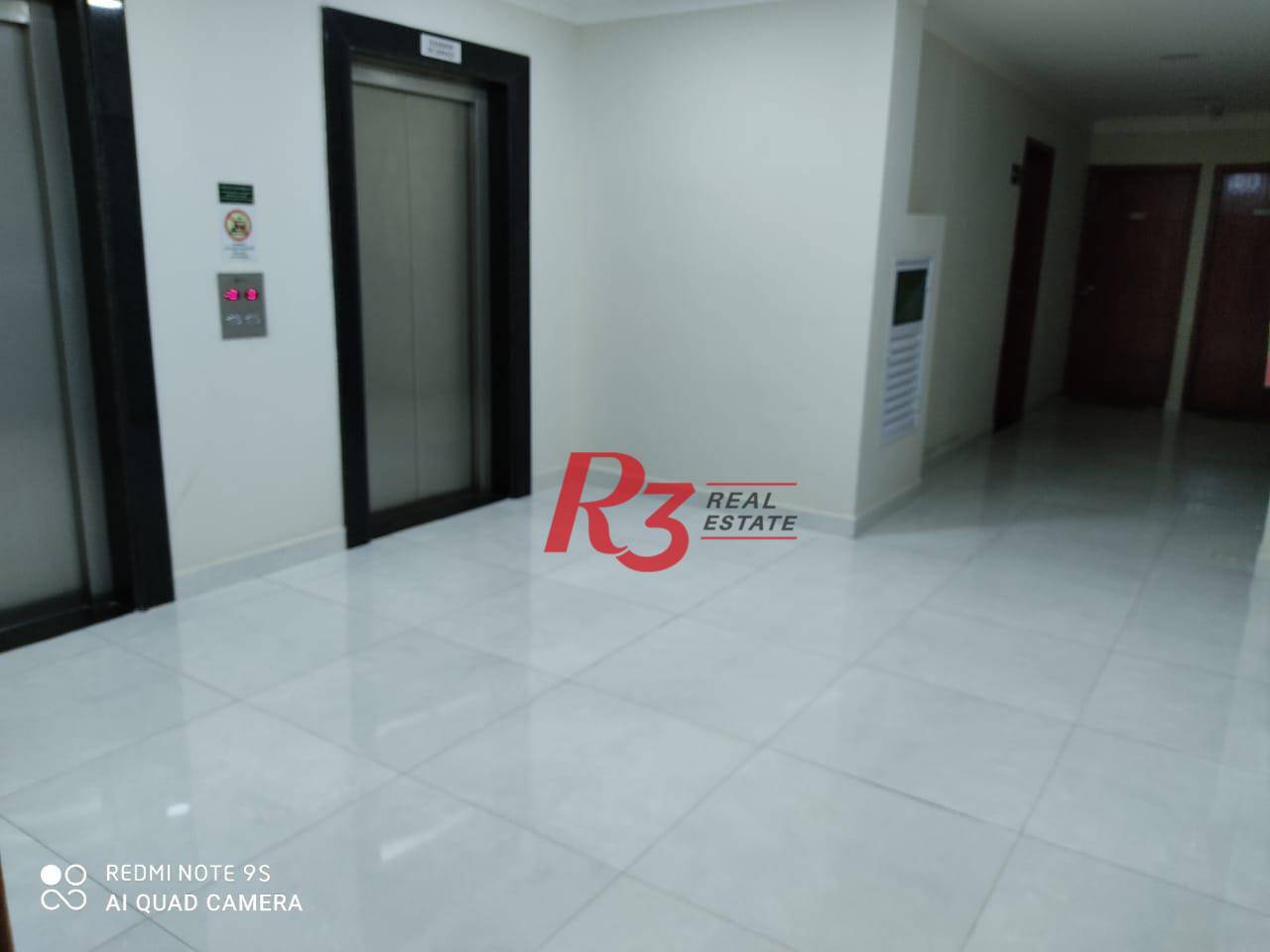 Apartamento à venda com 2 quartos, 75m² - Foto 18