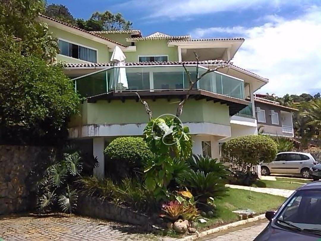 Casa de Condomínio à venda com 5 quartos, 400m² - Foto 1