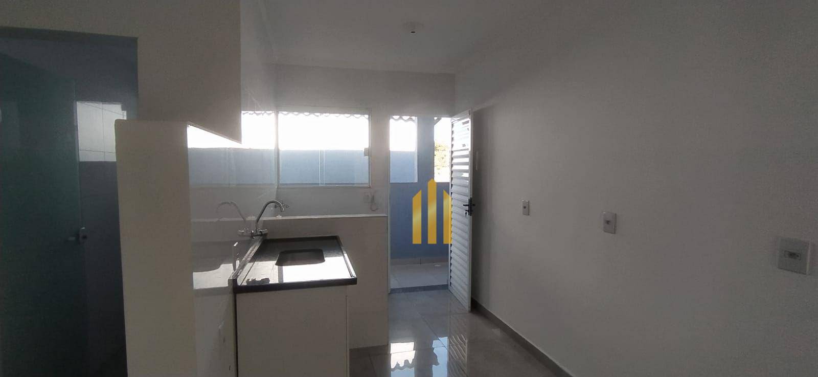 Apartamento para alugar com 1 quarto, 30m² - Foto 1