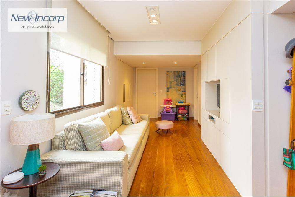 Apartamento à venda com 3 quartos, 218m² - Foto 12