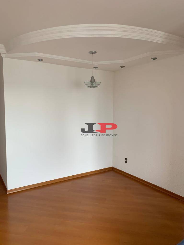 Apartamento para alugar com 2 quartos, 55m² - Foto 3