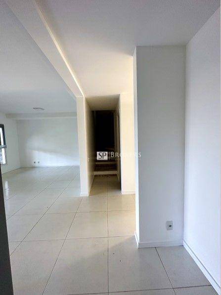 Casa de Condomínio à venda com 3 quartos, 172m² - Foto 15