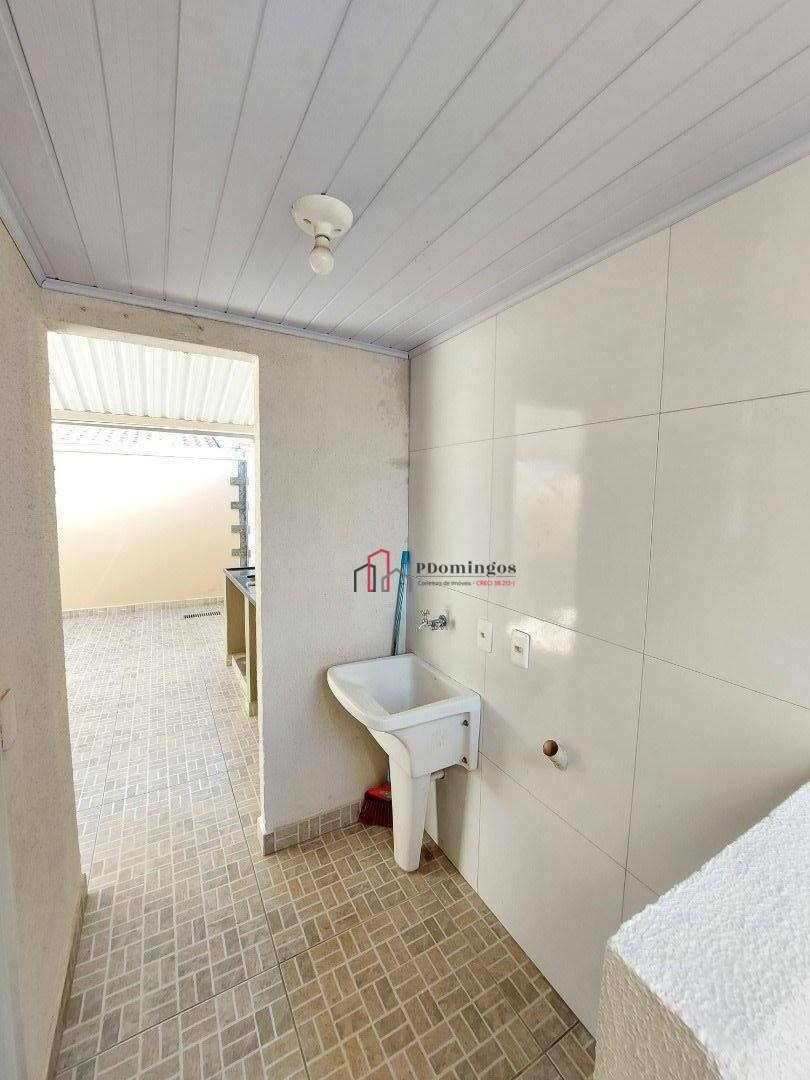 Casa de Condomínio para alugar com 3 quartos, 78m² - Foto 6