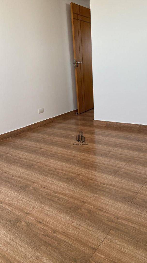 Apartamento à venda com 2 quartos, 66m² - Foto 18