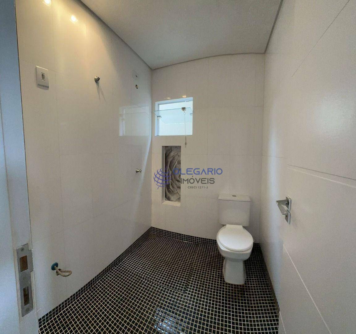 Sobrado à venda com 3 quartos, 100m² - Foto 8