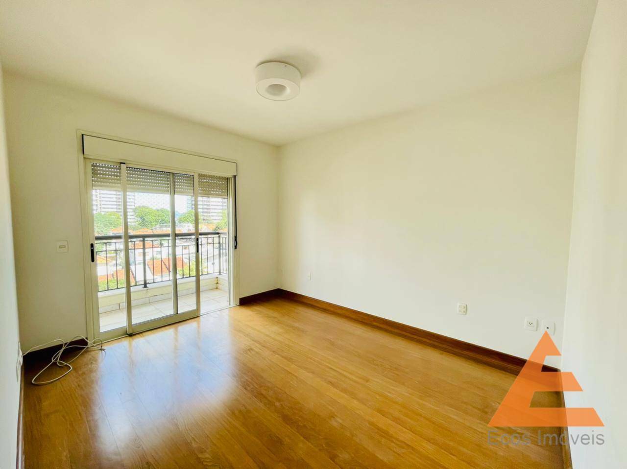 Apartamento à venda com 3 quartos, 215m² - Foto 12