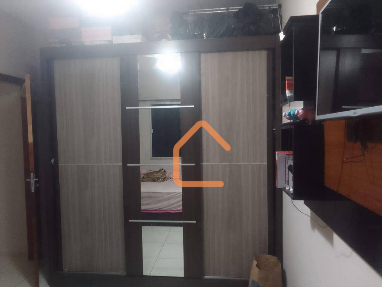 Apartamento à venda com 2 quartos, 72m² - Foto 6