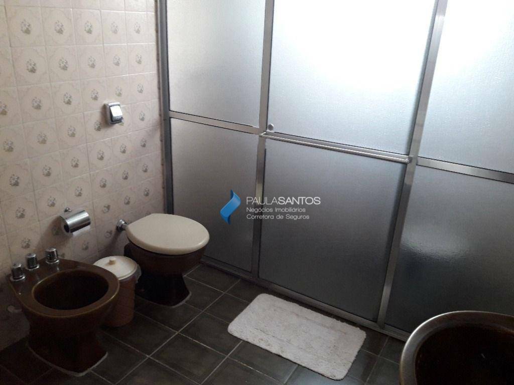 Casa à venda com 3 quartos, 240m² - Foto 5