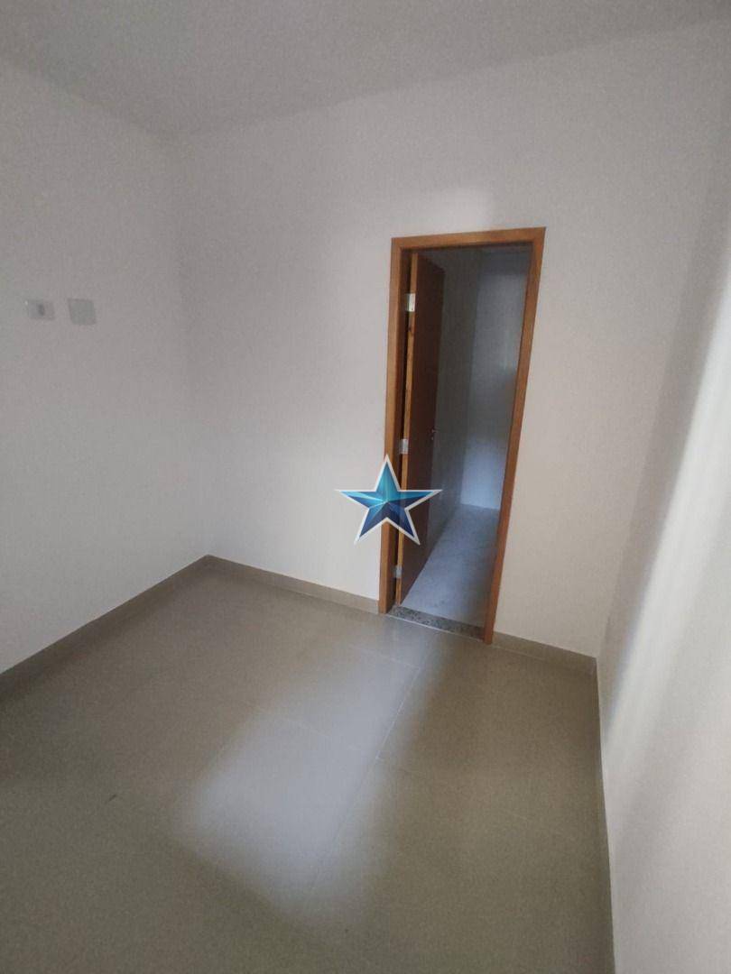 Apartamento à venda com 2 quartos, 40m² - Foto 4